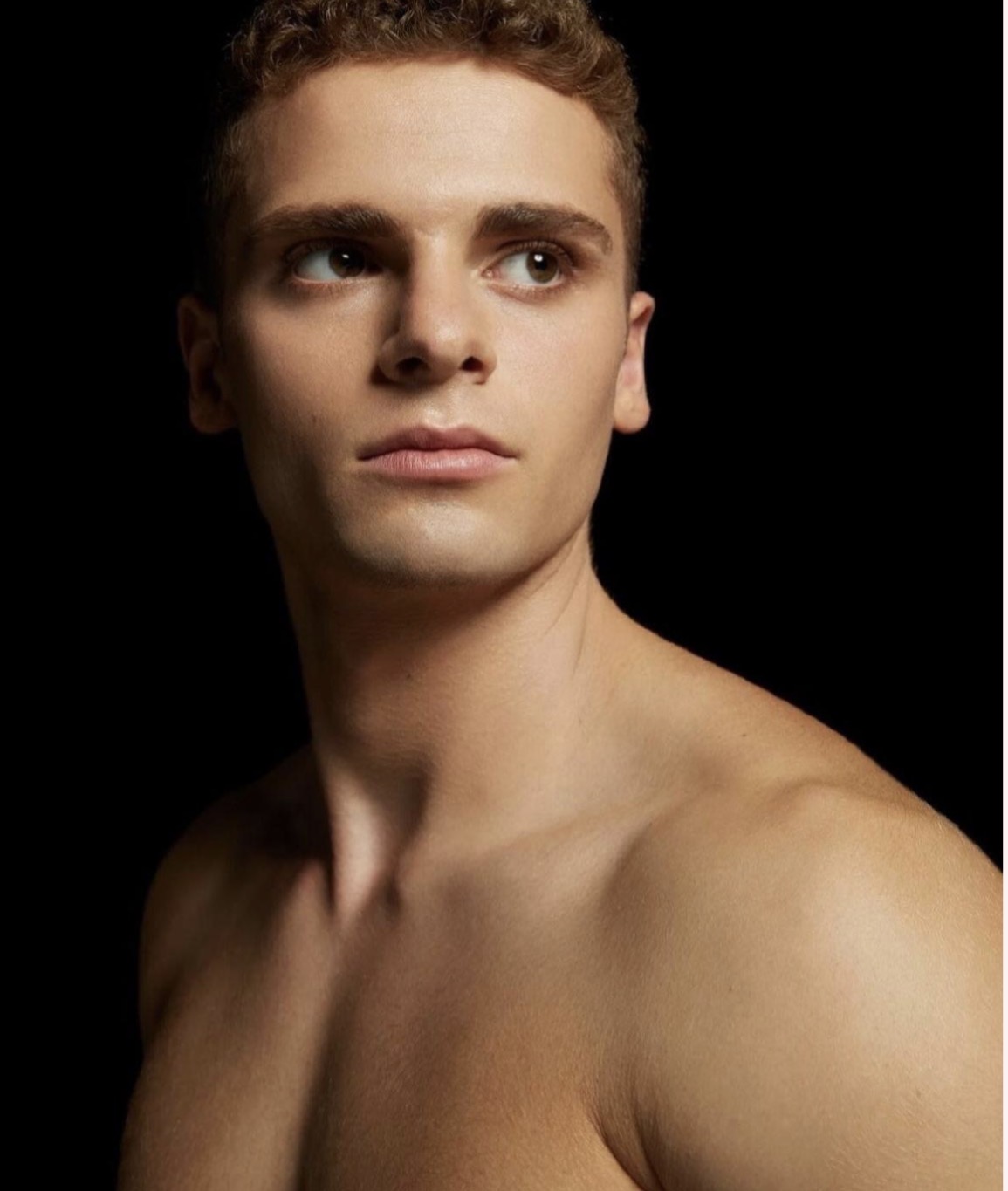 Men's grooming — natural skin and contour
